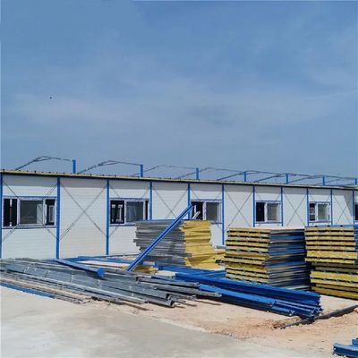 Modernes Büro 4 Schlafzimmer Luxus Kt Prefab Häuser mit PVC-Schiebefenster