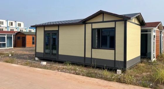 Custom Mobile Living Workshop Containerhaus mit Gastfamilie Hotel Garten