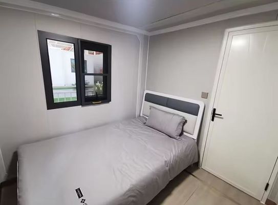 Stahl Tür Sandwich Panel Modular Container House Klappbare leichte Stahl Strukturrahmen